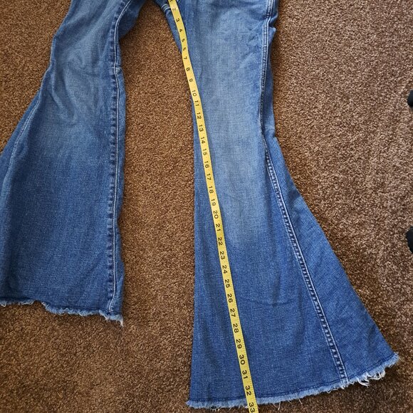Wrangler Retro High Rise Flare /Bell Bottom Denim Jeans - Picture 9 of 11